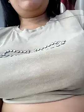Snapshot of Anamika_24 chatting on 01/07/25, 01:03 Anamika 24 online show from 01/07/25, 01:03