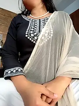 Snapshot of Anamika_24 chatting on 02/10/25, 09:36 Anamika 24 online show from 02/10/25, 09:36