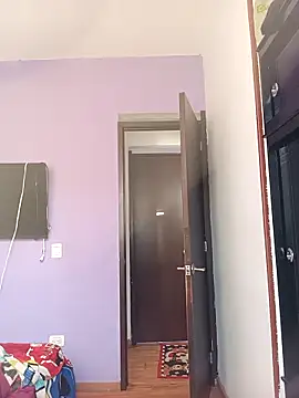 Snapshot of Laura_martin_ chatting on 12/15/25, 12:09 Laura martin online show from 12/15/25, 12:09