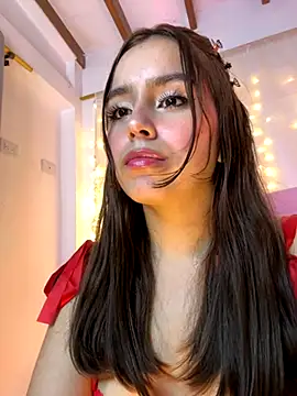 Snapshot of Juanelopez1 chatting on 10/19/25, 03:29 Juanelopez1 online show from 10/19/25, 03:29