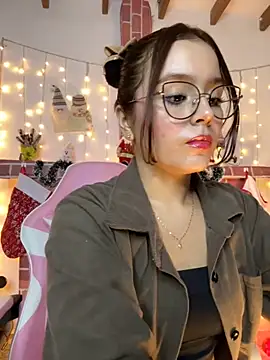 Snapshot of Juanelopez1 chatting on 12/03/25, 03:36 Juanelopez1 online show from 12/03/25, 03:36