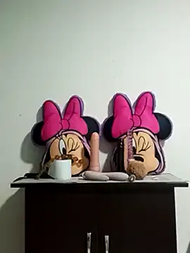 emilypoppy3 online show from 12/03/24, 05:45