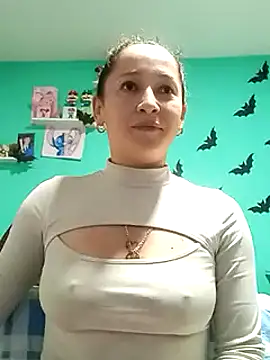 emilypoppy3 online show from 12/11/24, 03:02