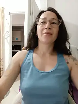 emilypoppy3 online show from 07/21/26, 07:27