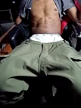 Maastercumm online show from 12/17/25, 07:03