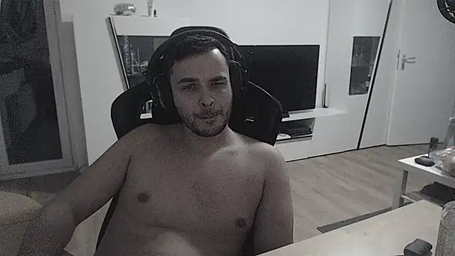 SharkLuigi online show from 02/01/25, 12:40