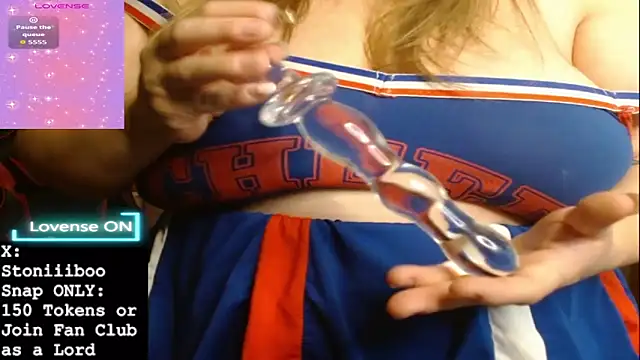 Snapshot of Stoniiiboo chatting on 12/01/25, 01:38 Stoniiiboo online show from 12/01/25, 01:38