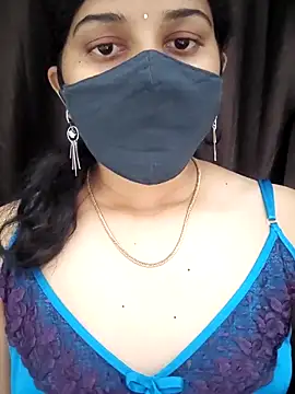 Snapshot of Angleannie chatting on 11/27/25, 05:15 Angleannie online show from 11/27/25, 05:15