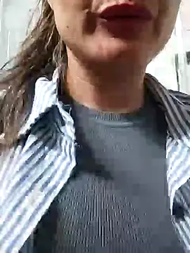 sweetfantasyy69 online show from 12/17/24, 03:28