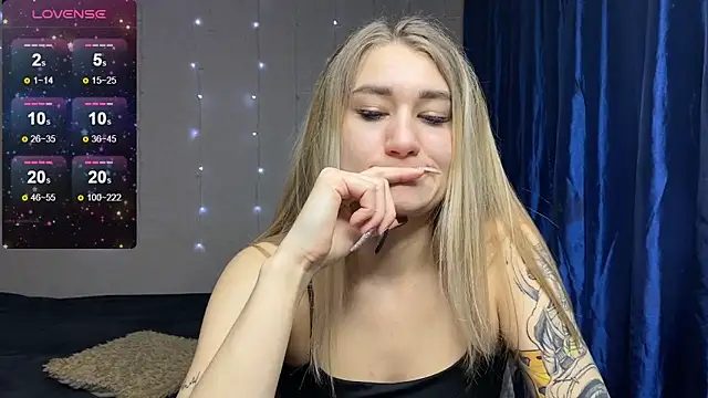Silvia Shugarr online show from 01/29/25, 08:14