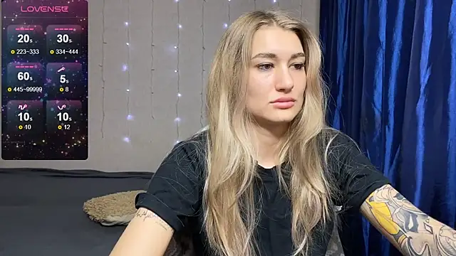 Silvia Shugarr online show from 02/18/25, 04:26
