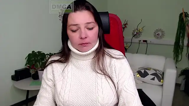 Lily flower7 online show from 10/28/25, 07:12