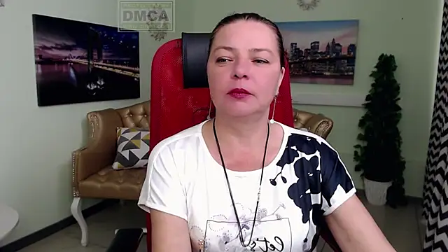 Lily flower7 online show from 06/18/26, 06:35