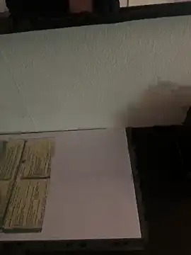 Snapshot of Guitccch chatting on 10/28/25, 02:37 Guitccch online show from 10/28/25, 02:37