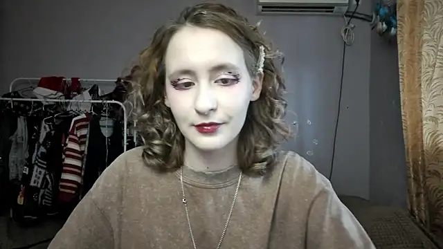 JoannaTompson online show from 01/27/25, 06:09