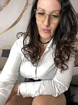 Katie-n online show from 06/15/26, 02:41