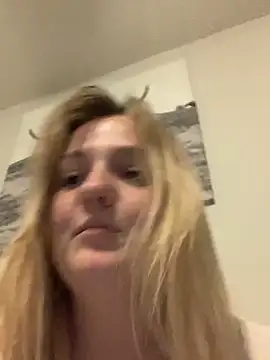 cammy2 online show from 01/22/25, 02:15