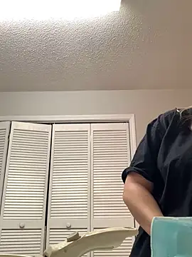 cammy2 online show from 02/03/25, 11:05