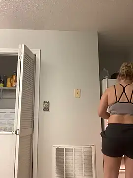 cammy2 online show from 02/07/25, 12:53