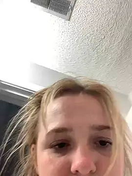 cammy2 online show from 02/25/25, 10:29