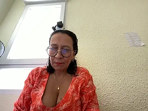 sweeviolet online show from 02/08/25, 12:50
