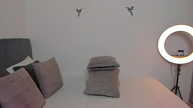 im sarah34 online show from 09/15/25, 07:03