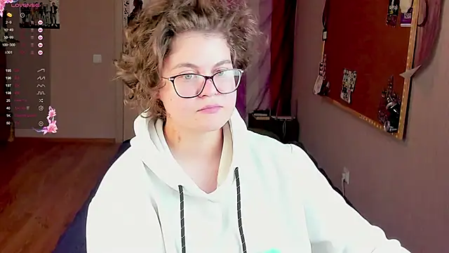 Sashy Way online show from 12/08/24, 05:18