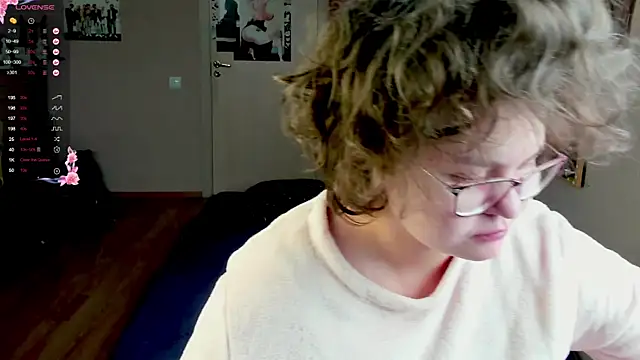 Sashy Way online show from 03/08/25, 01:47