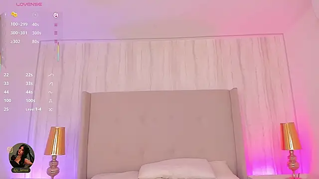kaylarossi online show from 06/22/26, 07:33