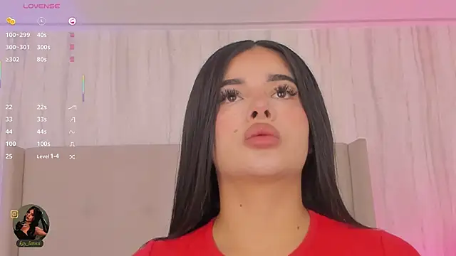 kaylarossi online show from 06/26/26, 07:40