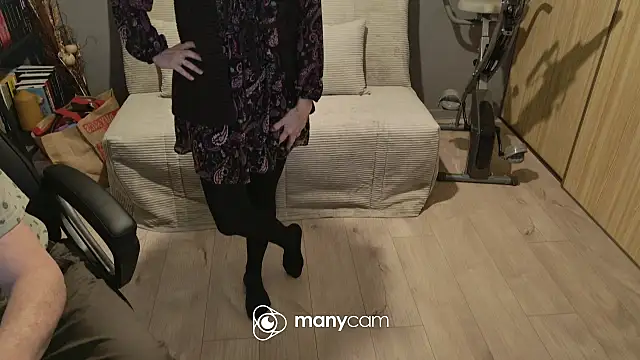 Snapshot of lolacharly@xh chatting on 02/01/25, 06:08 lolacharlyxh online show from 02/01/25, 06:08