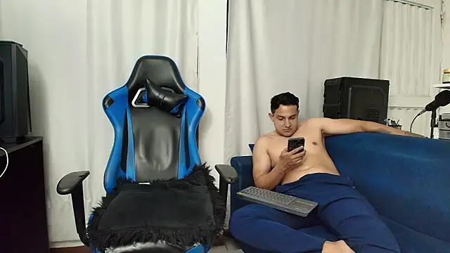 hott dicks online show from 07/27/26, 12:50