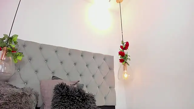 Snapshot of AnnPrices chatting on 01/08/25, 03:50 AnnPrices online show from 01/08/25, 03:50