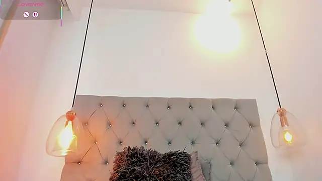 Snapshot of AnnPrices chatting on 02/22/25, 06:52 AnnPrices online show from 02/22/25, 06:52