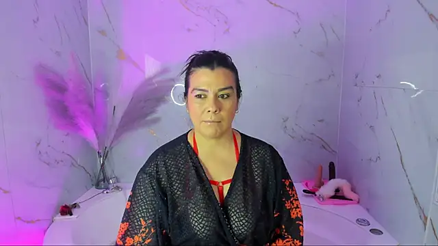 martina foxy  online show from 02/02/25, 12:24