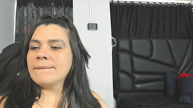 martina foxy  online show from 02/03/25, 09:18