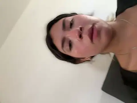 Mila Morgan online show from 01/02/25, 06:34