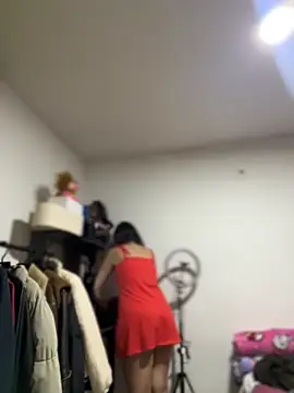 Snapshot of Mila_Morgan chatting on 10/06/25, 03:42 Mila Morgan online show from 10/06/25, 03:42