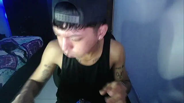 Snapshot of Sxntisaul__ chatting on 02/16/25, 09:05 Sxntisaul online show from 02/16/25, 09:05