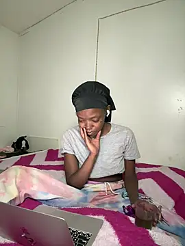 minimama69 online show from 07/20/26, 03:32
