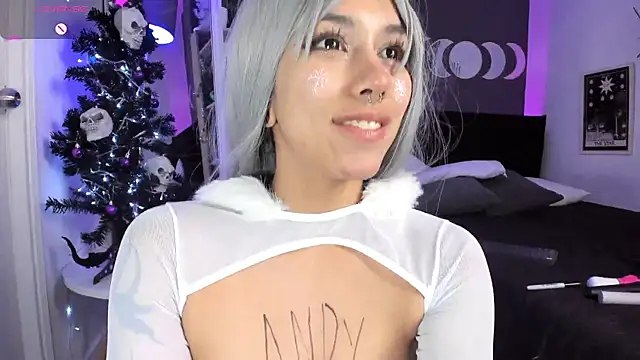 Raven Witch  online show from 12/22/24, 03:33