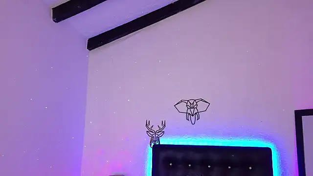 Cuckold lover69 online show from 12/14/24, 07:07