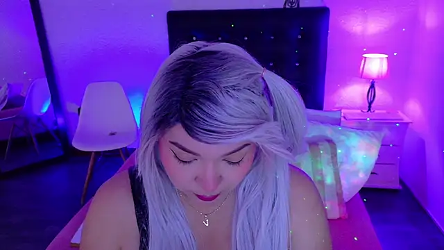 Cuckold lover69 online show from 02/15/25, 03:52