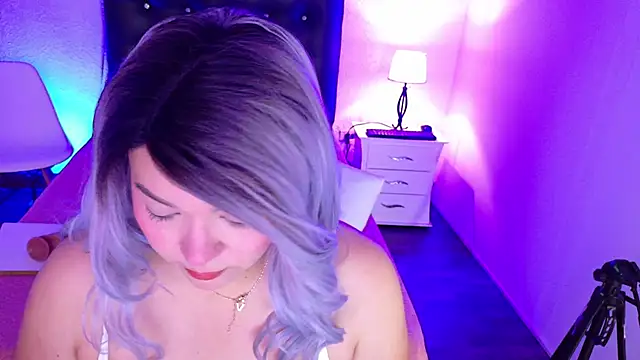 Cuckold lover69 online show from 02/28/25, 08:39