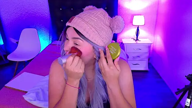 Cuckold lover69 online show from 03/06/25, 03:24