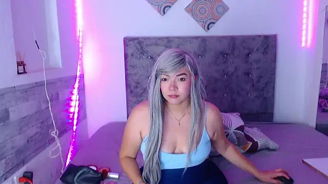 Cuckold lover69 online show from 06/04/26, 03:12