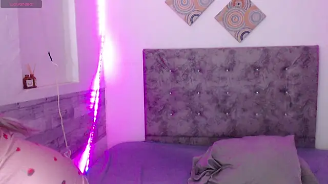 Cuckold lover69 online show from 06/18/26, 02:56