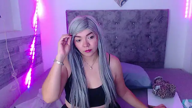 Cuckold lover69 online show from 07/02/26, 03:06