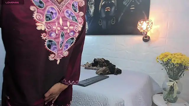 miss lucero1 online show from 01/27/25, 01:59