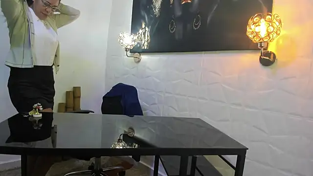 miss lucero1 online show from 02/09/25, 01:25